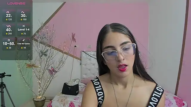 sofi san online show from 11-27-25, 02:06