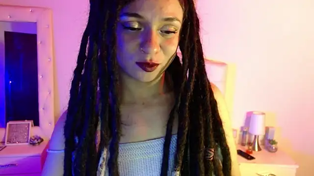 elapetitie online show from 09-24-25, 04:08