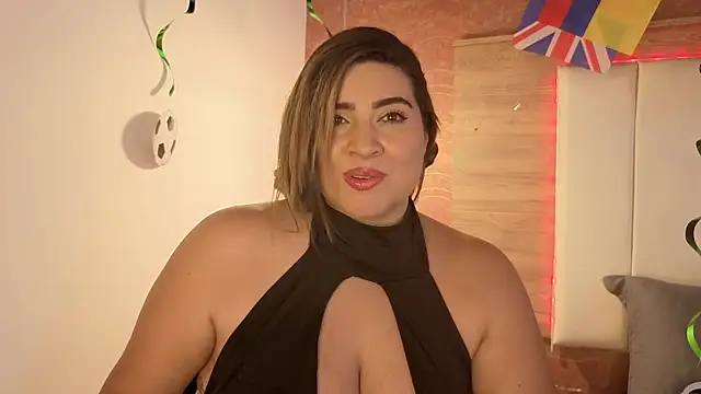 Snapshot of AgnesIvanova chatting on 06-25-26, 06:35 AgnesIvanova online show from 06-25-26, 06:35