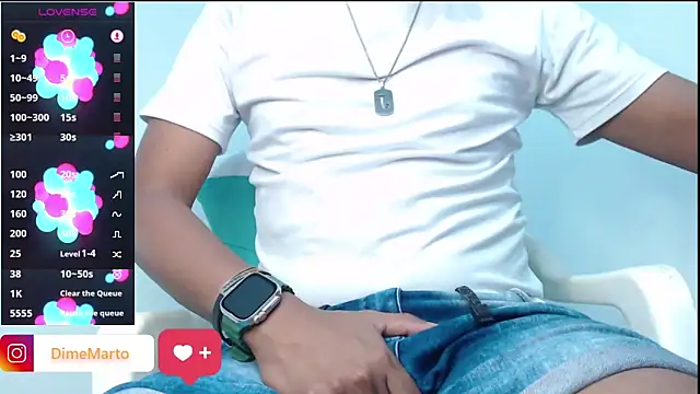 Snapshot of mike_black_22 chatting on 02-18-26, 04:58 mike black 22 online show from 02-18-26, 04:58