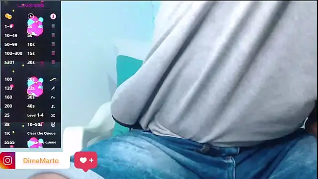 Snapshot of mike_black_22 chatting on 02-27-26, 02:39 mike black 22 online show from 02-27-26, 02:39