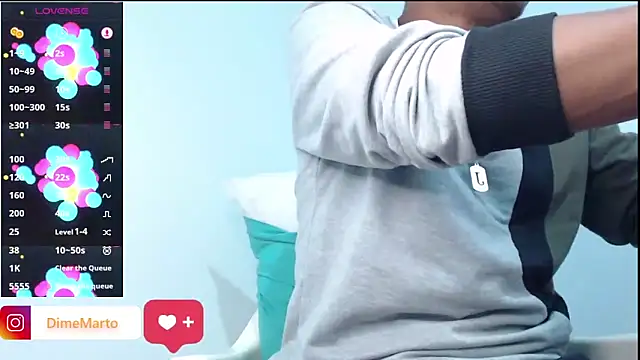 Snapshot of mike_black_22 chatting on 02-22-26, 03:24 mike black 22 online show from 02-22-26, 03:24