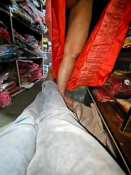 Snapshot of indianhotwife639 chatting on 10-03-25, 11:56 indianhotwife639 online show from 10-03-25, 11:56