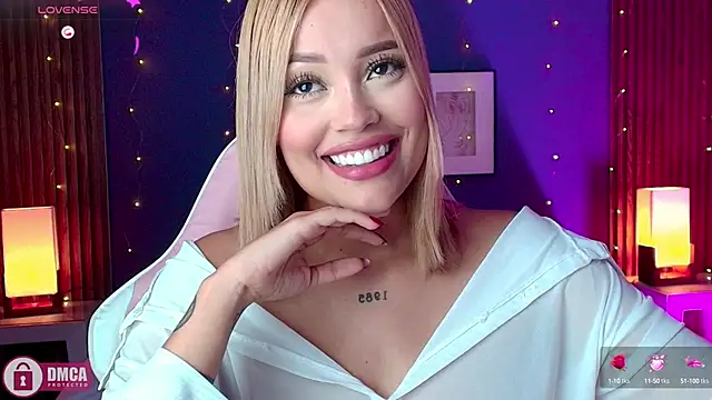 Snapshot of _meliblue chatting on 09-18-25, 07:28 meliblue online show from 09-18-25, 07:28