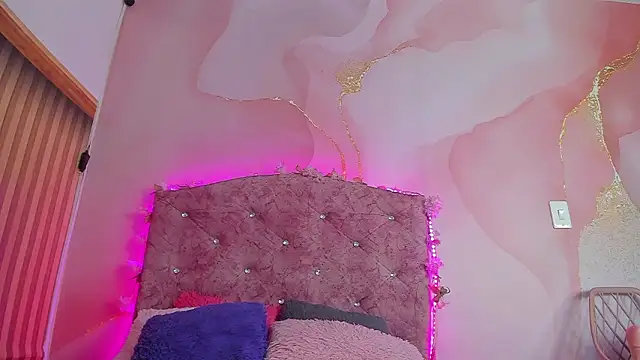 Mila grace  online show from 02-25-26, 06:41