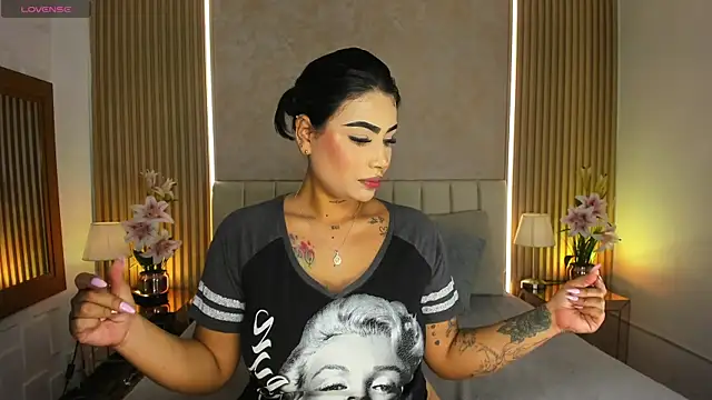 MaddyGray  online show from 05-13-26, 07:10