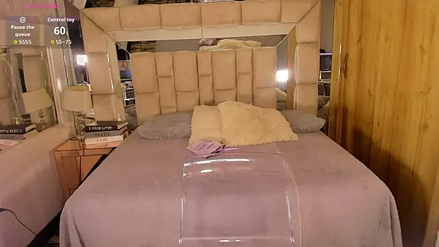 MaddyGray  online show from 04-14-26, 07:08