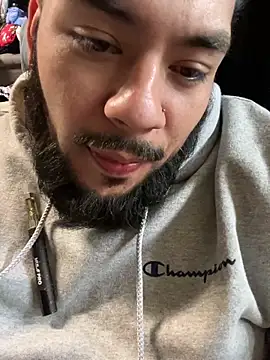 Snapshot of Bbrn69official chatting on 02-25-26, 08:41 Bbrn69official online show from 02-25-26, 08:41