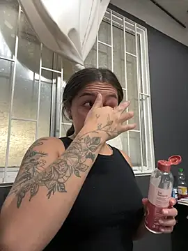 Alyha Cortes online show from 02-09-26, 01:20