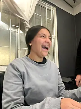 Alyha Cortes online show from 01-07-26, 12:32