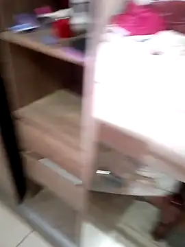 vivizinha27 online show from 04-09-26, 06:36