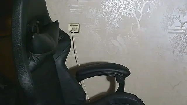 Victoria ooo online show from 02-19-26, 04:48