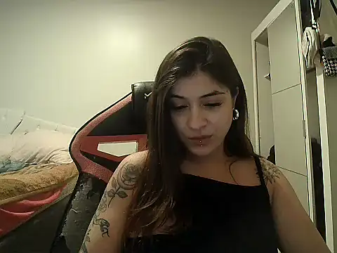 Becca B online show from 11-16-25, 09:30