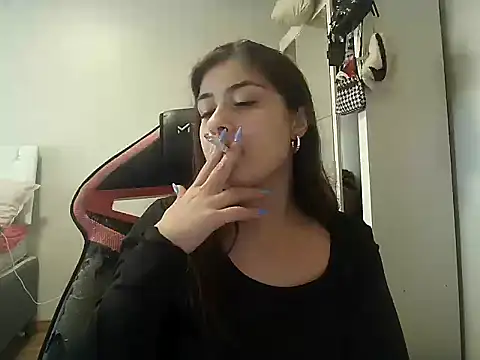 Becca B online show from 11-22-25, 07:46