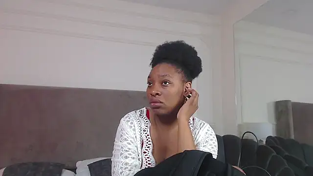 NatashaSilver online show from 11-21-25, 01:43