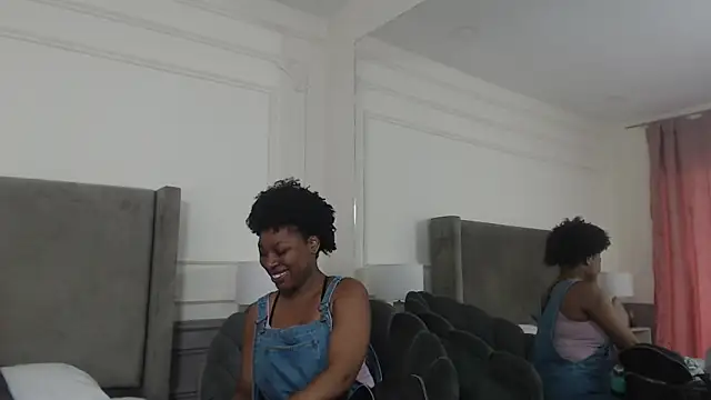 NatashaSilver online show from 11-08-25, 01:25