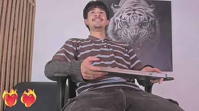 DimitriDeluxe online show from 10-18-25, 08:11