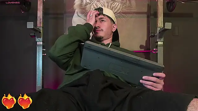 DimitriDeluxe online show from 11-01-25, 12:39