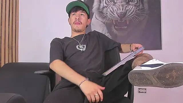 DimitriDeluxe online show from 09-29-25, 08:03