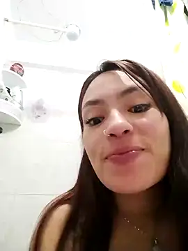 Adarha Ramirez online show from 11-26-25, 01:16