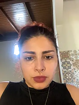 Snapshot of SweetSolei20 chatting on 11-15-25, 04:33 SweetSolei20 online show from 11-15-25, 04:33