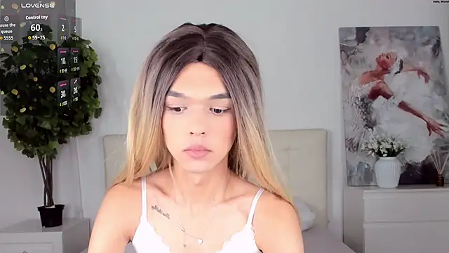 MadonnaRossi online show from 04-22-26, 01:40