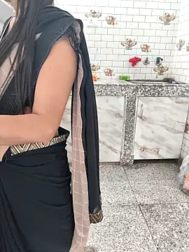 Snapshot of Shalu_G chatting on 09-24-25, 02:40 Shalu G online show from 09-24-25, 02:40