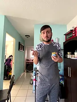 Alexitho25 online show from 12-19-25, 08:11