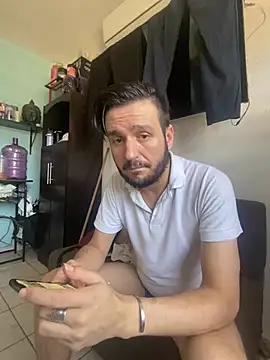 Alexitho25 online show from 06-24-26, 09:34