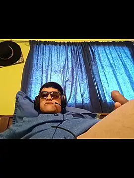 juanfritaa21 online show from 10-30-25, 01:42