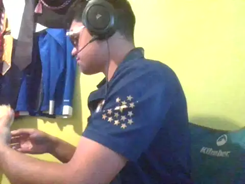 juanfritaa21 online show from 09-28-25, 09:44