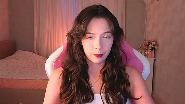 Snapshot of yuna_sunshy chatting on 06-02-26, 12:21 yuna sunshy online show from 06-02-26, 12:21