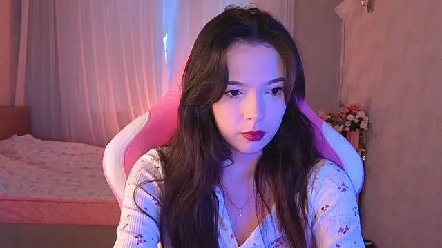 yuna sunshy online show from 04-21-26, 02:47