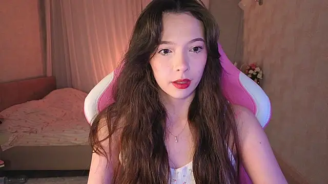 yuna sunshy online show from 03-25-26, 01:17