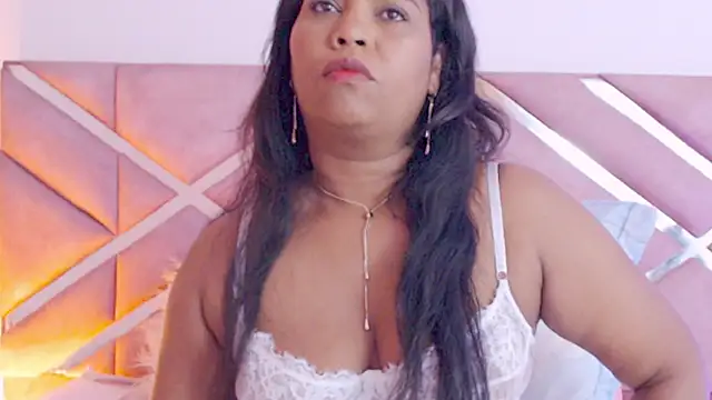 sofia 07 online show from 01-18-26, 01:20