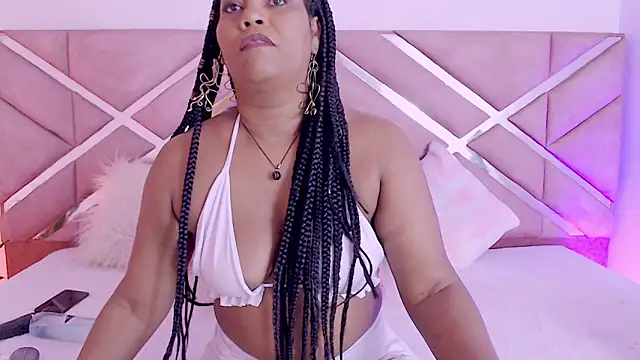 sofia 07 online show from 02-13-26, 09:37