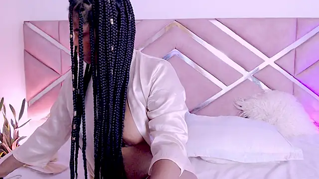 sofia 07 online show from 02-12-26, 10:42