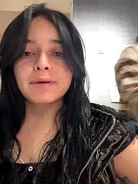 Emily Rivers  online show from 10-03-25, 01:23