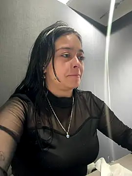 Emily Rivers  online show from 11-24-25, 01:11