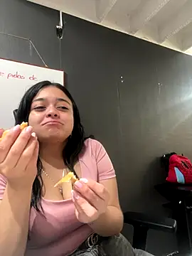 Emily Rivers  online show from 11-19-25, 01:44