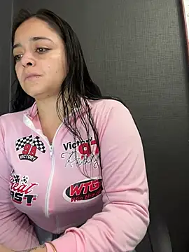 Emily Rivers  online show from 01-06-26, 01:15