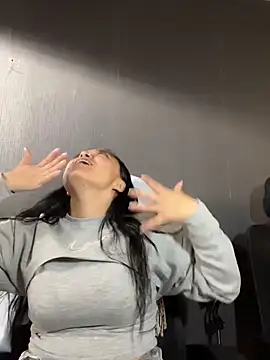 Emily Rivers  online show from 02-20-26, 01:46