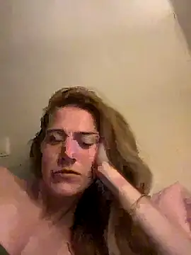dancingqueen88 online show from 09-21-25, 03:44