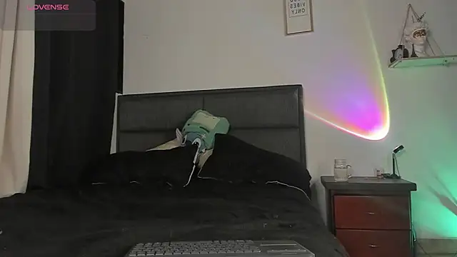 MateoBaer online show from 09-26-25, 02:07