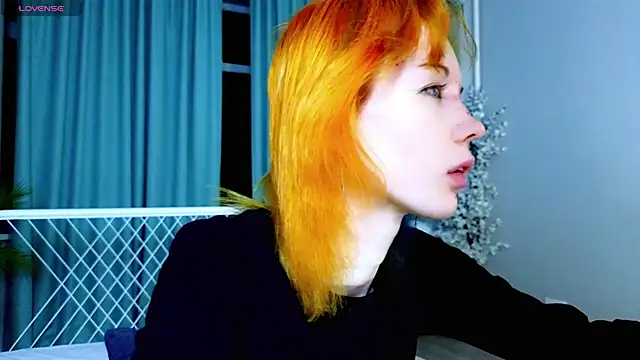 Kiara Dream online show from 06-26-26, 09:42