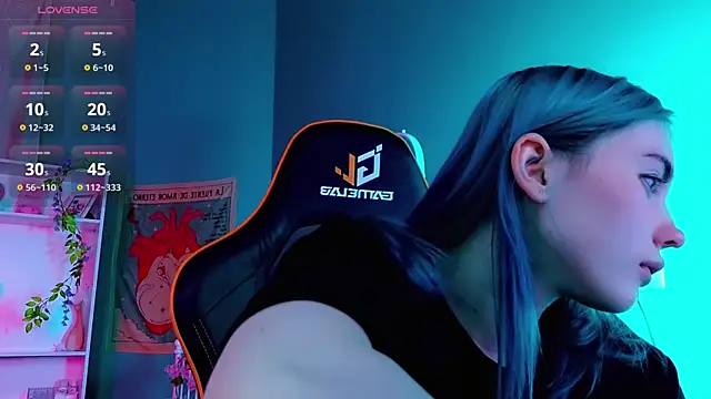 Kiara Dream online show from 09-18-25, 08:56