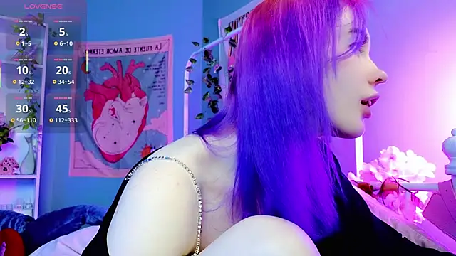 Kiara Dream online show from 10-21-25, 08:52