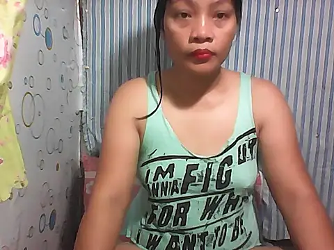 HottyElle online show from 05-18-26, 02:55