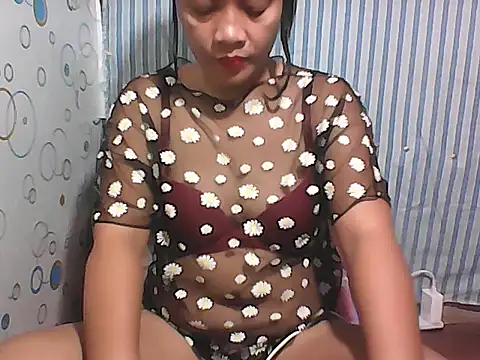 HottyElle online show from 05-23-26, 08:57
