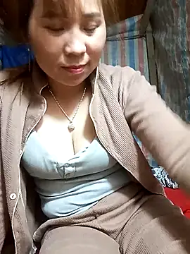 Snapshot of Mpchaola chatting on 04-30-26, 11:06 Mpchaola online show from 04-30-26, 11:06